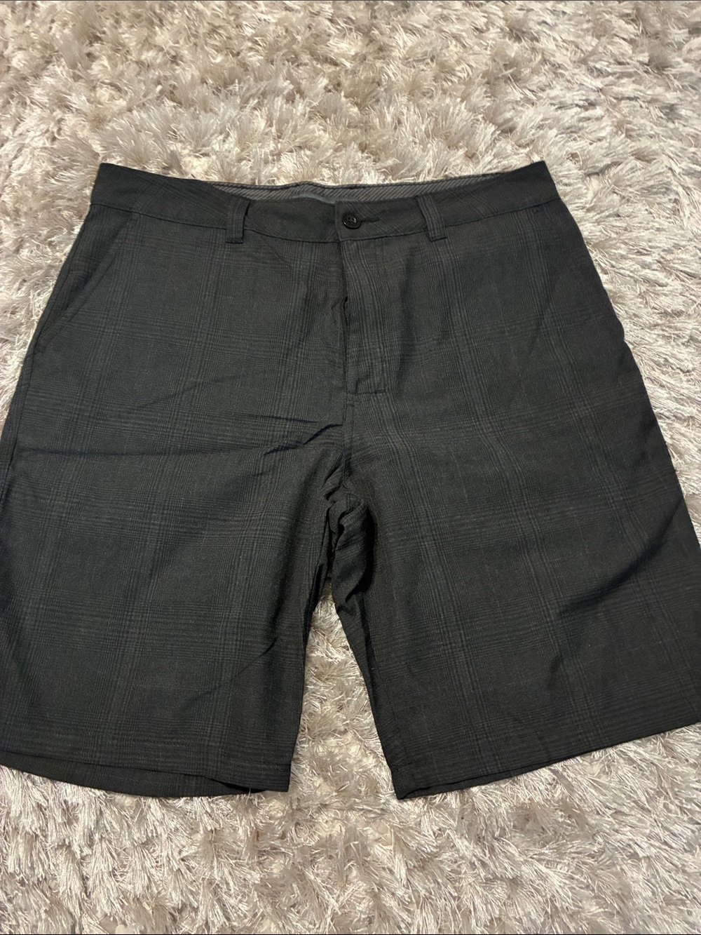 O'Neill Men's Charcoal Plaid Performance Shorts